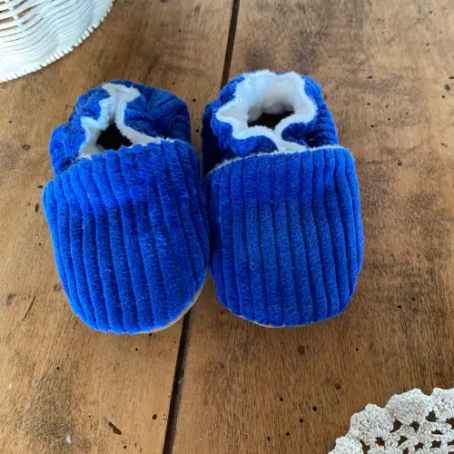 Chausson souple Bleu Roi